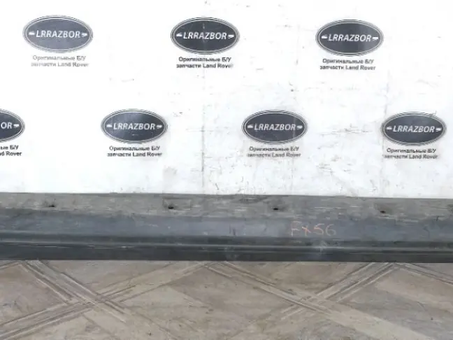 Молдинг порога правый DISCOVERY 3/4 L319 05-15