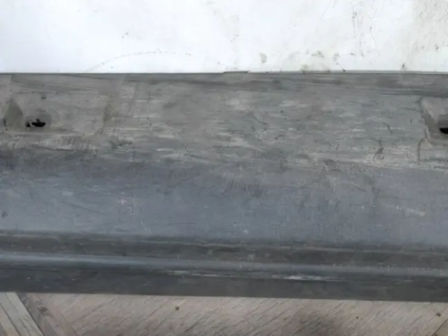 Молдинг порога правый DISCOVERY 3/4 L319 05-15