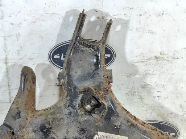 Рычаг задний нижний левый Discovery 3/4 L319