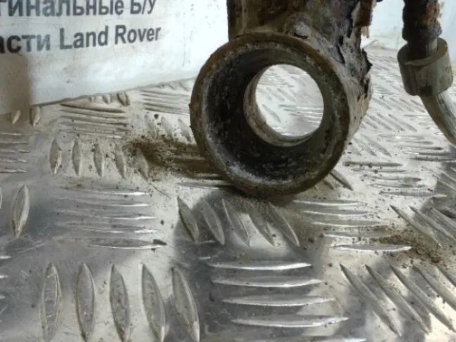 Рычаг задний верхний правый DISCOVERY 3 L319 05-14