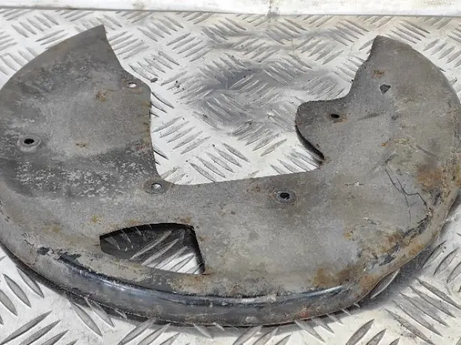 Кожухи тормозного диска Land Rover Discovery 2.7