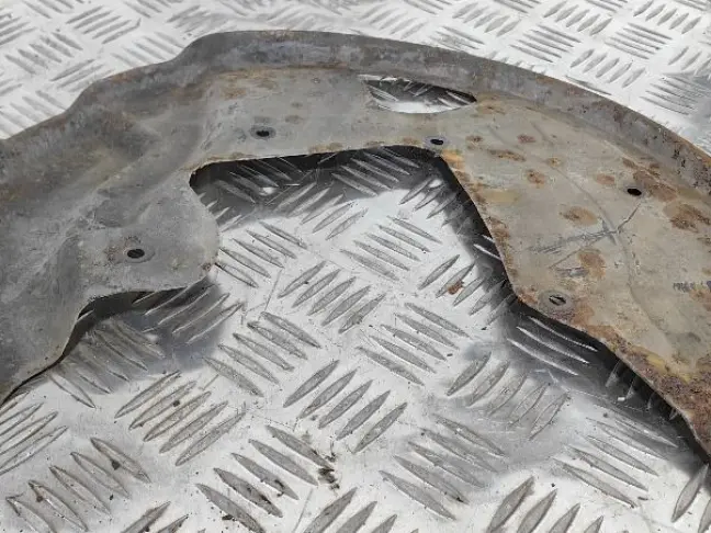 Кожухи тормозного диска Land Rover Discovery 2.7