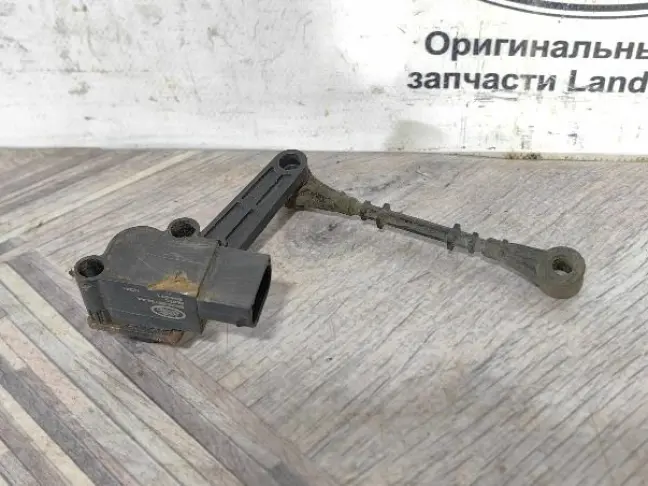 Датчик положения кузова задний RRS L320 рест