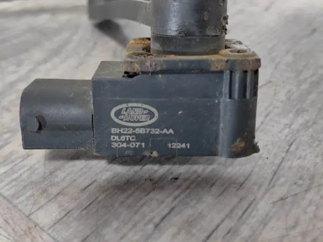 Датчик положения кузова задний RRS L320 рест