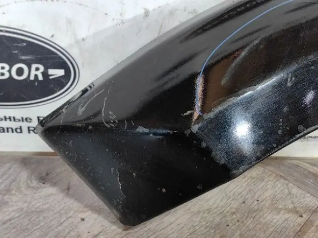 Молдинг заднего крыла правого DISCOVERY 3 L319