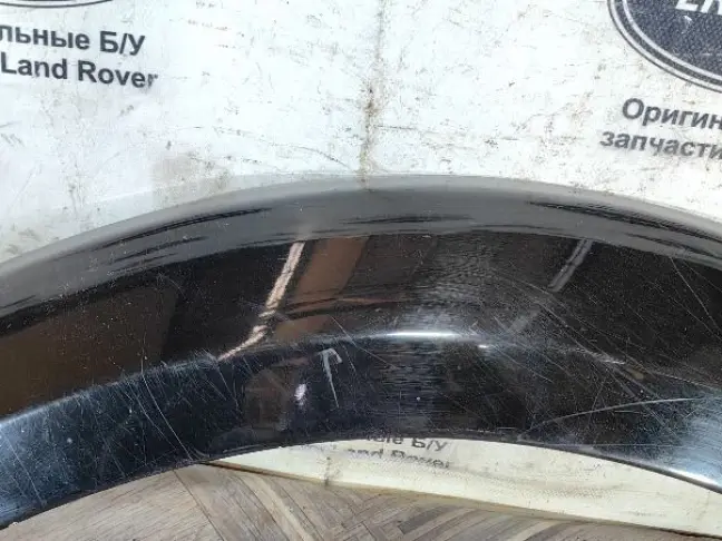 Молдинг заднего крыла правого DISCOVERY 3 L319