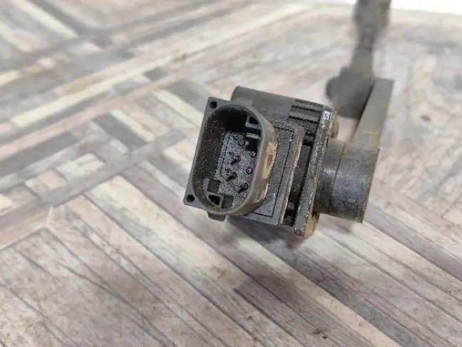 Датчик кузова передний DISCOVERY 4 L319 3.0