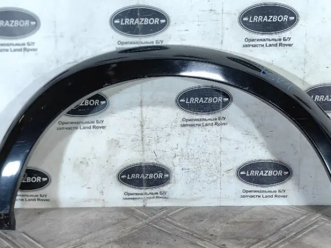 Молдинг переднего правого крыла DISCOVERY 3 L319