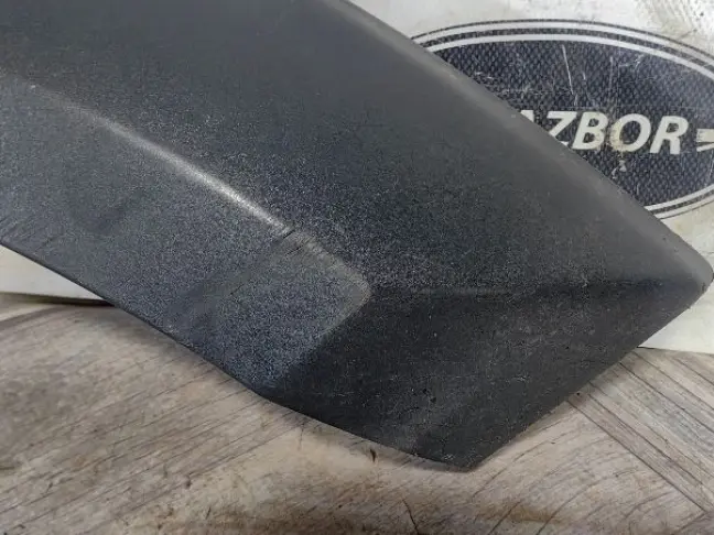 Молдинг заднего крыла левого DISCOVERY 3 L319