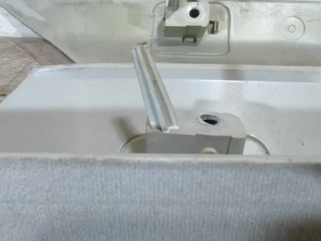 Обшивки стоек перед DISCOVERY 3 L319  2004 - 2009