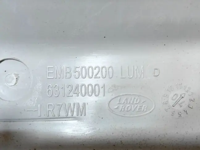 Обшивки стоек перед DISCOVERY 3 L319  2004 - 2009