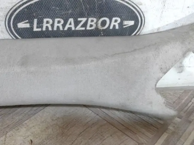 Обшивки стоек перед DISCOVERY 3 L319  2004 - 2009
