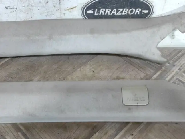 Обшивки стоек перед DISCOVERY 3 L319  2004 - 2009