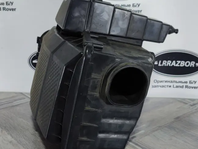 Корпус воздушного фильтра Range Rover L320 4.2