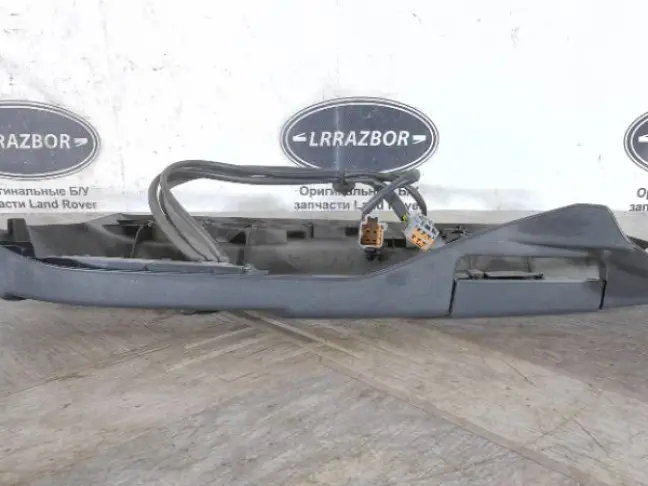 Накладка сидения левая Sport L320 05-09