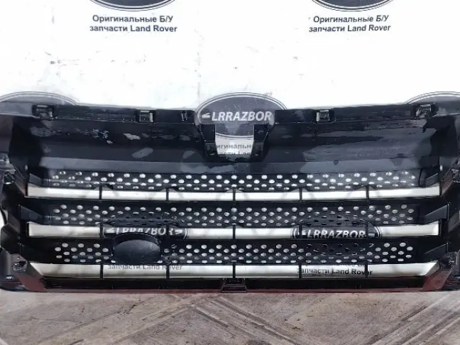 Решетка радиатора Range Rover Sport L320