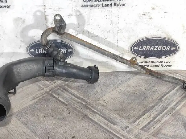 Патрубок воздушный правый Range Rover 3 L322 3.6