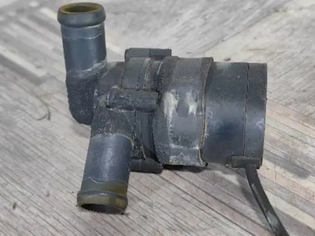 Помпа вебасто Range Rover 3 L322 2005-2009