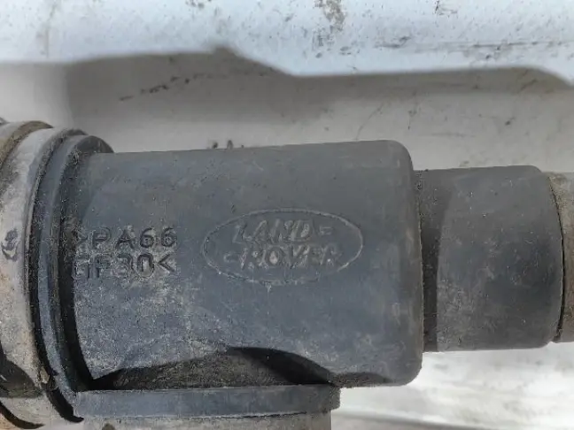 Патрубок охлаждения Range Rover 3 L322 3.6