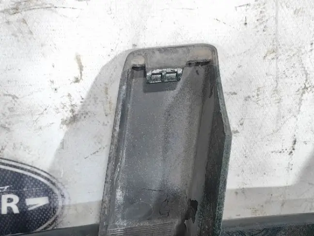 Ресничка бампера левая Range Rover L322 05-09