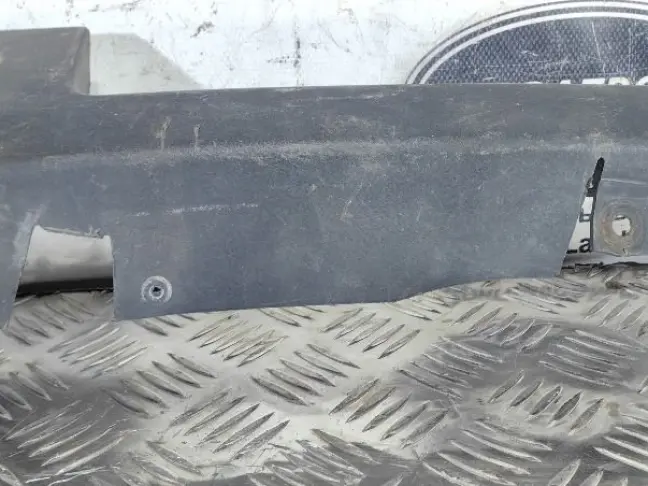 Ресничка бампера правая Range Rover L322 02-05