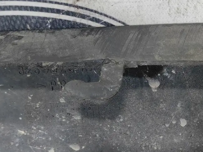 Ресничка бампера правая Range Rover L322 02-05