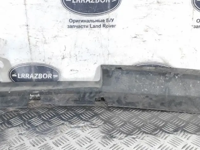 Ресничка бампера правая Range Rover L322 02-05