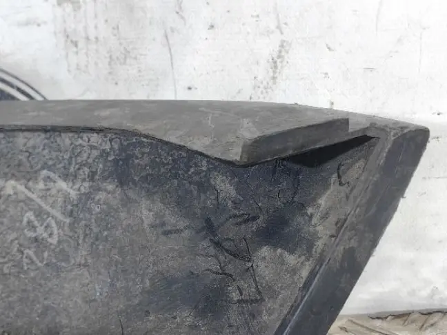 Ресничка бампера правая Range Rover L322 02-05