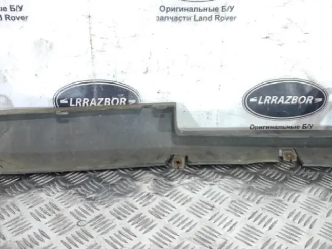 Ресничка бампера левая Range Rover L322 02-05