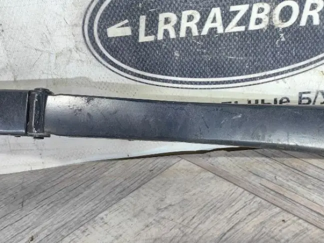 Поводок правый Range Rover L322 02-09