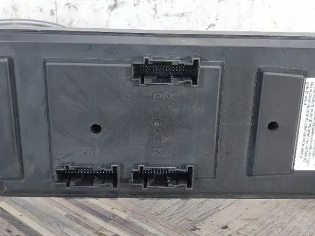 Блок предохранителей салонный Range Rover L322 09+