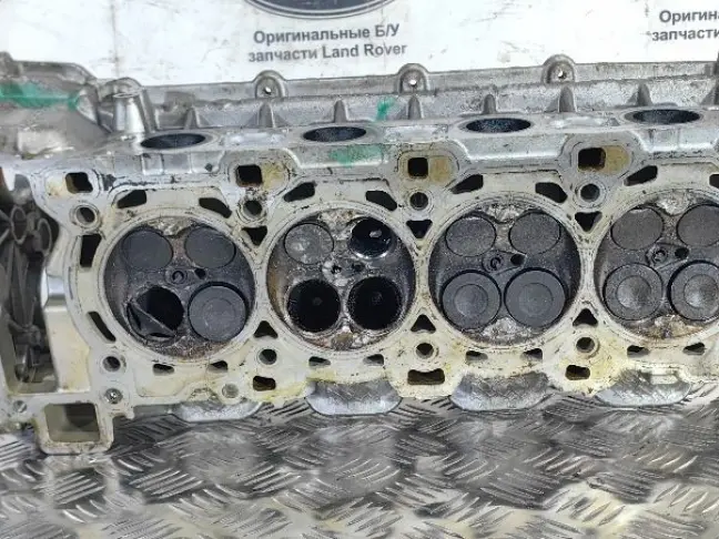 Головка блока левая  Range Rover L322 L320 5.0SC