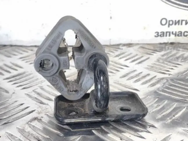 Подвес  кронштейн глушителя Range Rover Sport L494