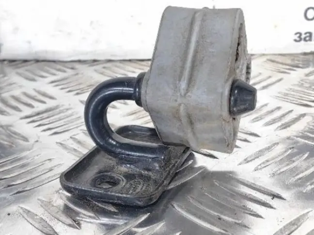 Подвес  кронштейн глушителя Range Rover Sport L494