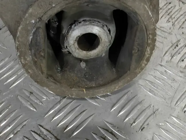 Подрамник задний Range Rover Sport 2 L494 L405