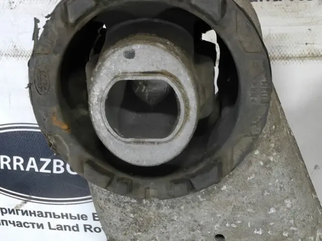 Подрамник задний Range Rover Sport 2 L494 L405