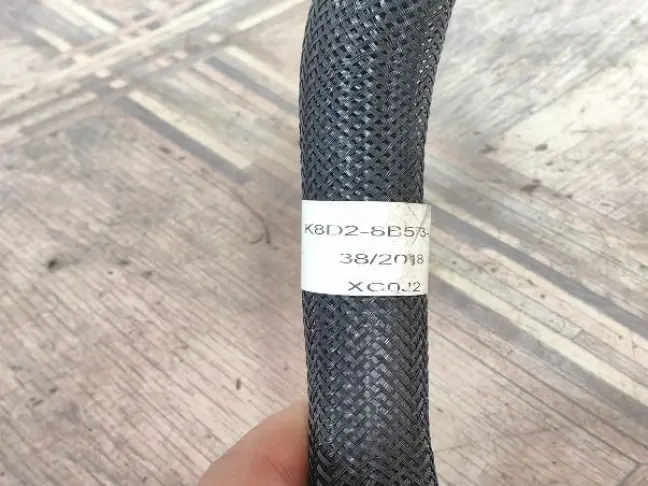 Патрубок системы охлаждения Land Rover Evoque L551