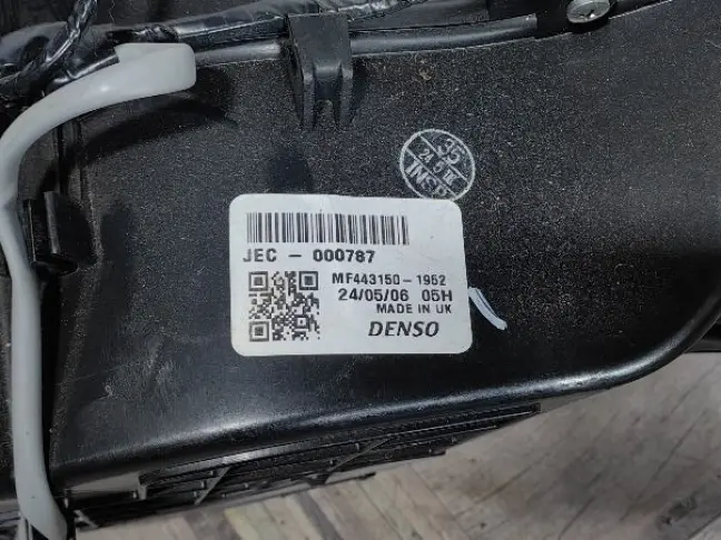 Корпус печки задний DISCOVERY 3 L319 2.7