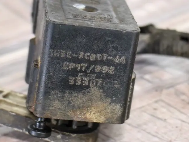 Датчик положения кузова передний RRS L320 дорест