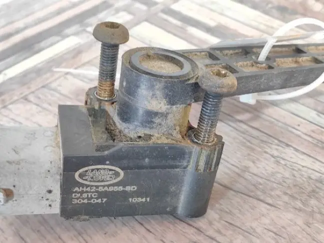 Датчик подвески задний Range Rover 3 L322 09-12