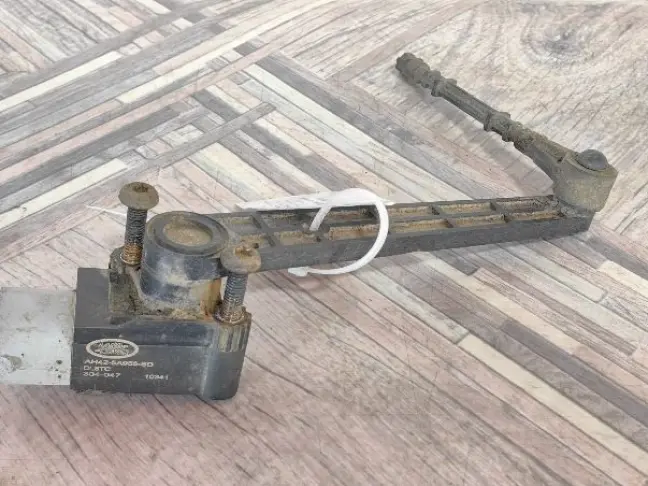 Датчик подвески задний Range Rover 3 L322 09-12