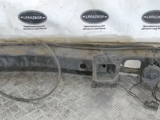 Усилитель переднего бампера Range Rover L322 05-09