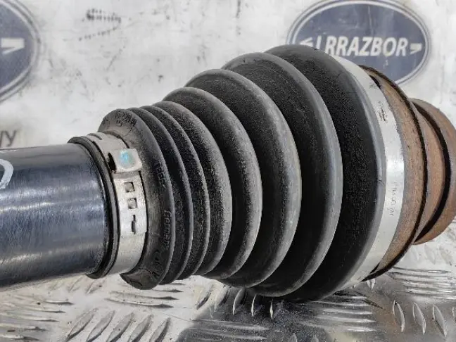 Граната внутренняя правая Range Rover 3 L322