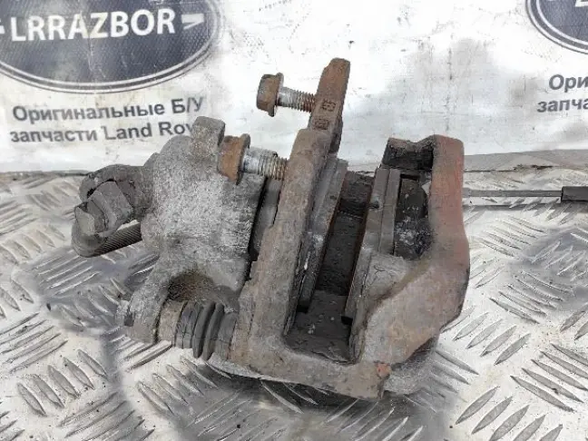 Суппорт задний левый Range Rover L322 3.6 4.2