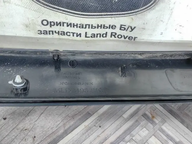 Молдинг стойки левый Range Rover L322 02-12