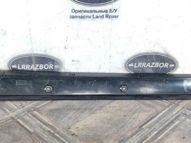 Молдинг стойки левый Range Rover L322 02-12
