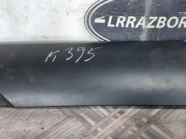 Молдинг стойки левый Range Rover L322 02-12