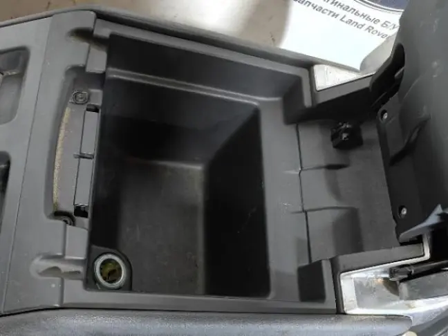 Консоль подлокотник Range Rover 3 L322 07-12