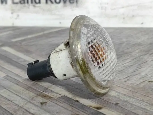 Поворотник в крыло Range Rover 3 L322