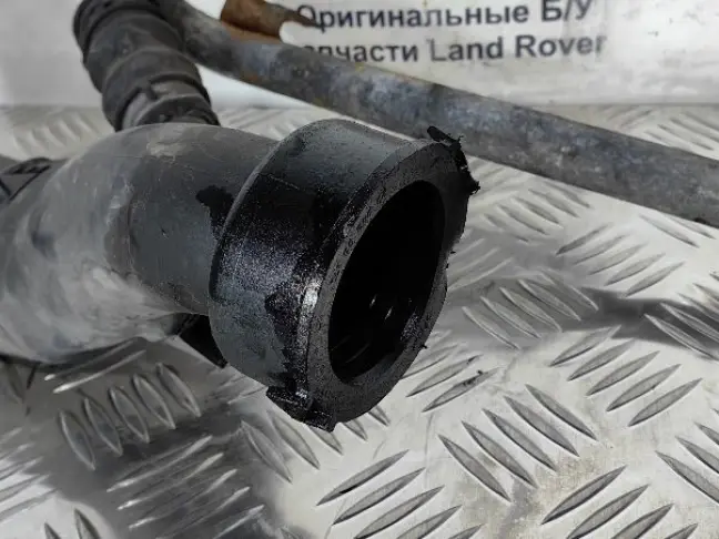 Патрубок воздушный правый Range Rover 3 L322 3.6